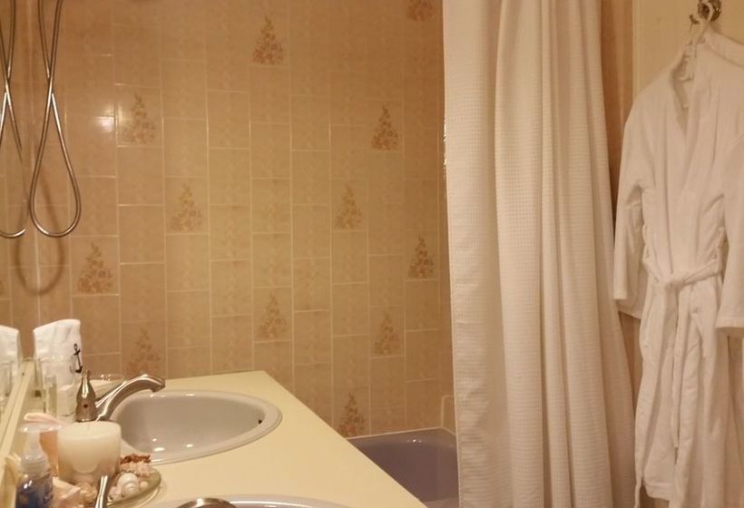 민박 Domaine De La Pomme D Api