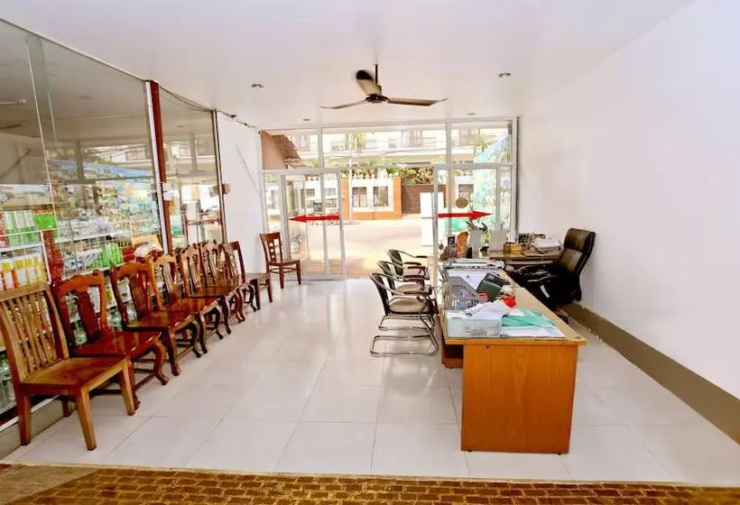 Hang Tep Hostel