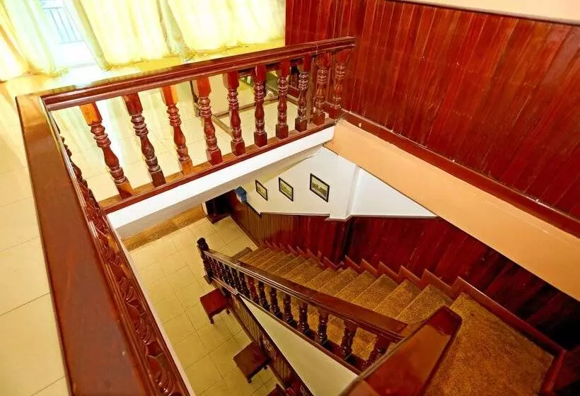 Hang Tep Hostel