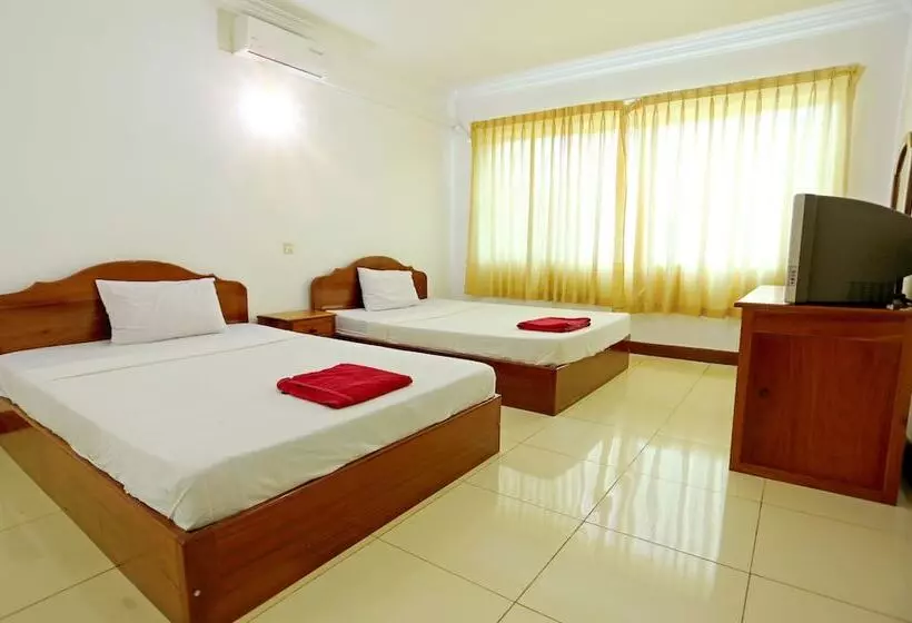 Hang Tep Hostel