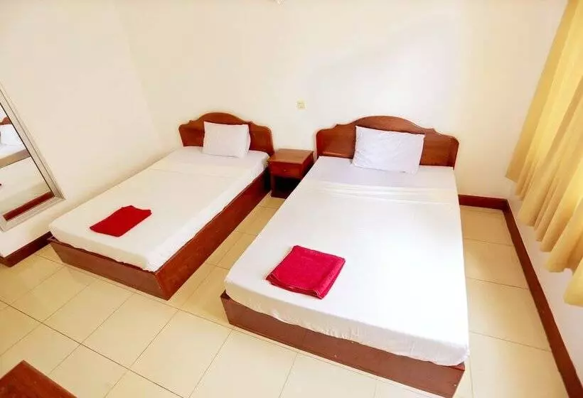 Hang Tep Hostel