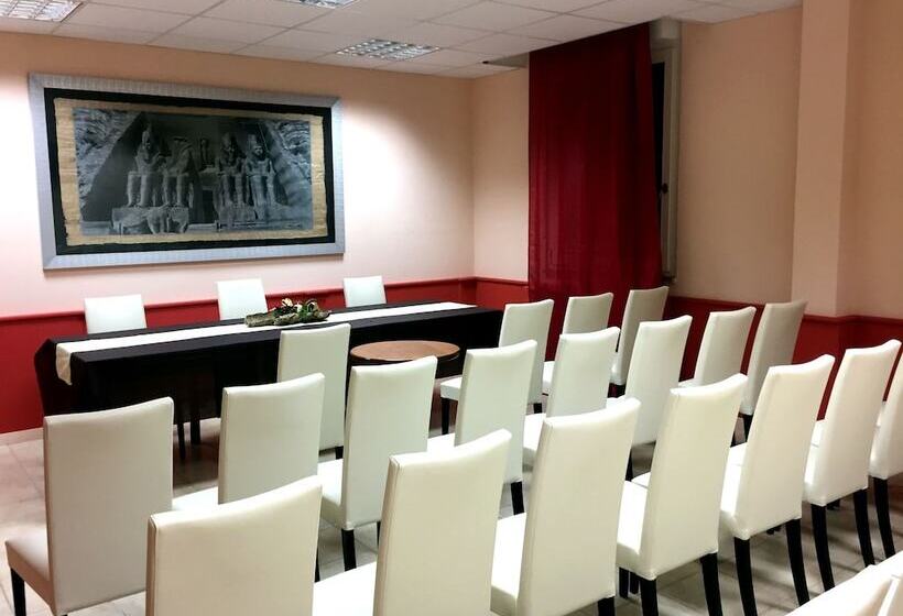 مسافرخانه Balai