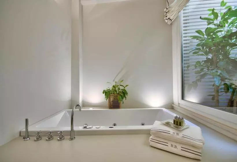 هتل Blanc Boutique Guest House