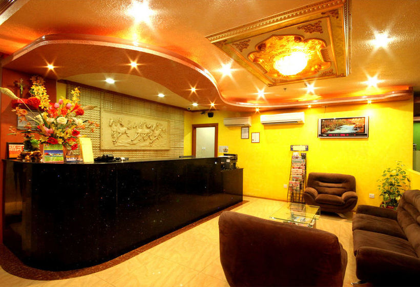 Отель C & L Seaview