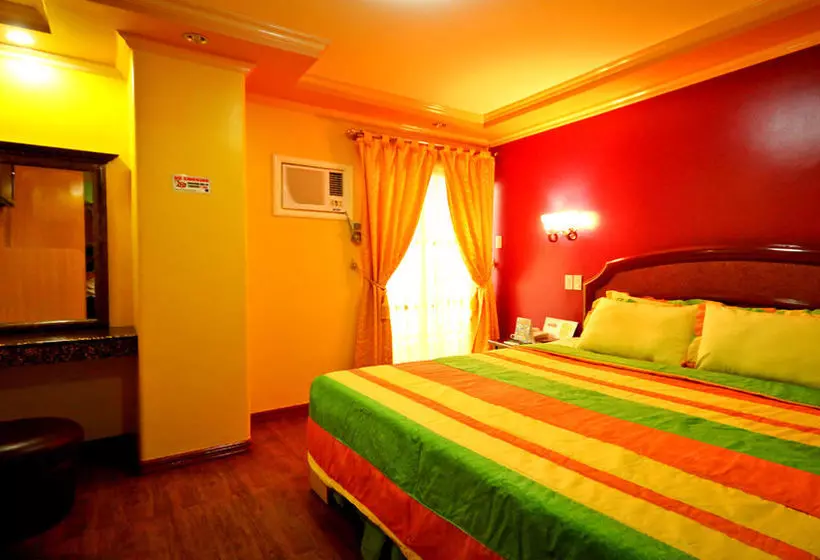 هتل C & L Seaview