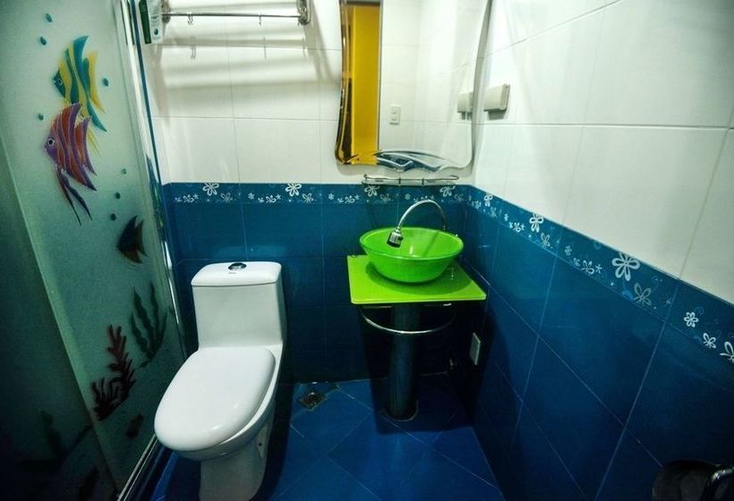 Отель C & L Seaview