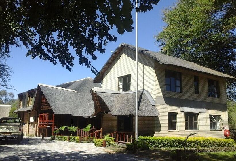 هتل Enviro Villa Luxury Inn