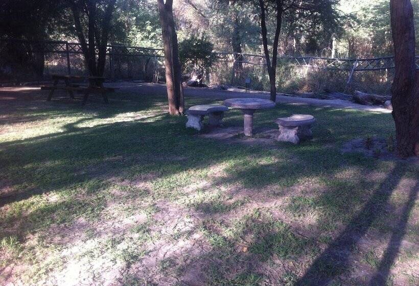 هتل Enviro Villa Luxury Inn