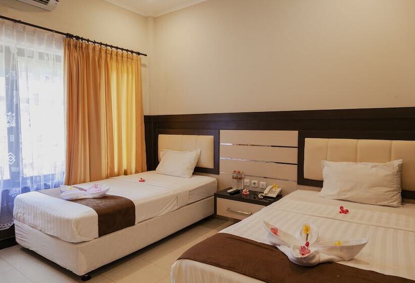 酒店 Puri Senggigi