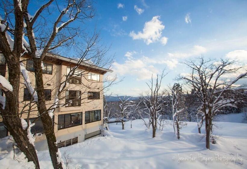 فندق صغير Morino Lodge   Myoko