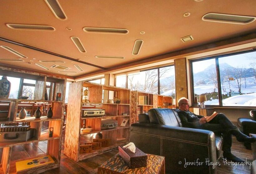 فندق صغير Morino Lodge   Myoko
