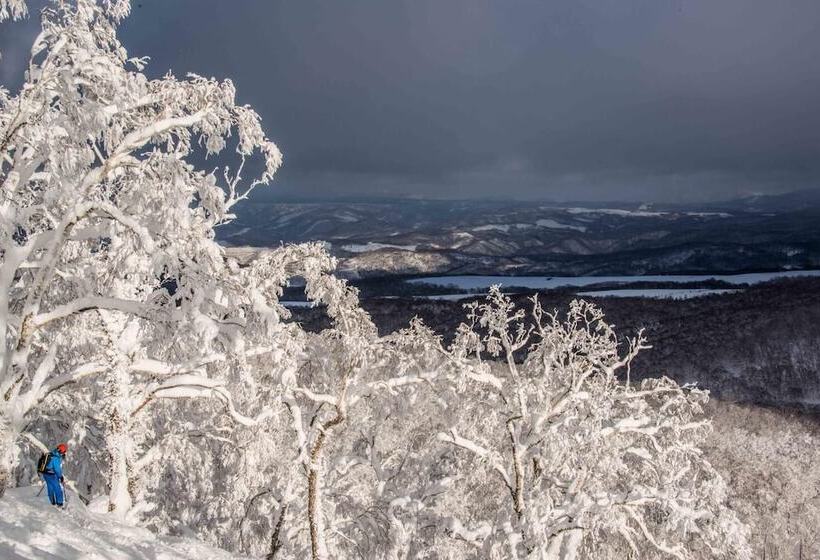 فندق صغير Morino Lodge   Myoko
