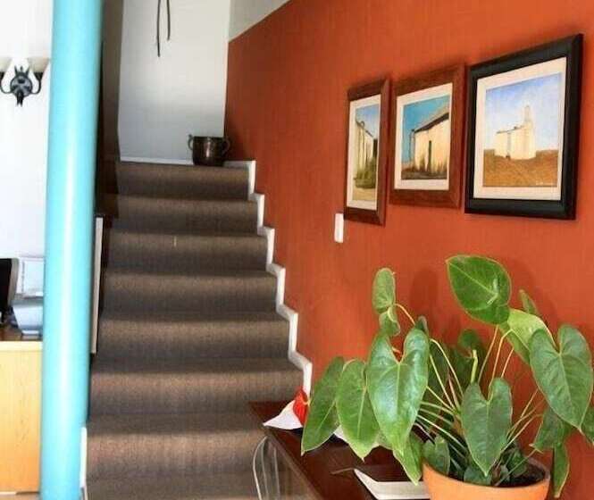 פנסיון Broadway Tygervalley House