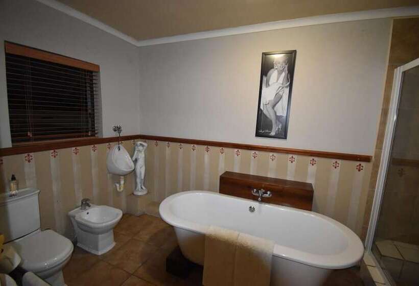 פנסיון Broadway Tygervalley House