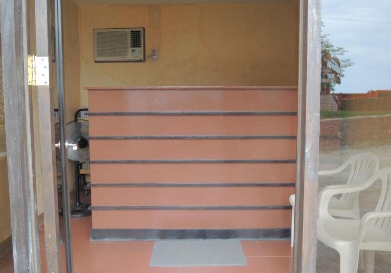 پانسیون 24/7 Lantawan Resort