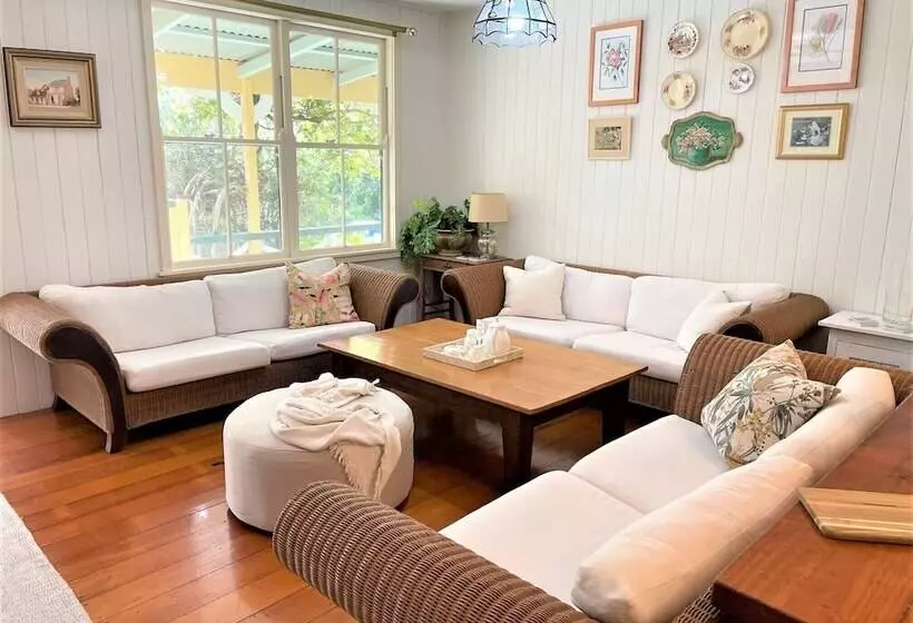 Aamiaismajoitus (B&B) Noosa Hinterland Escape