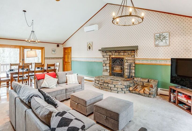 Bennington Home W/ Deck ~ 5 Mi To Bald Mountain!