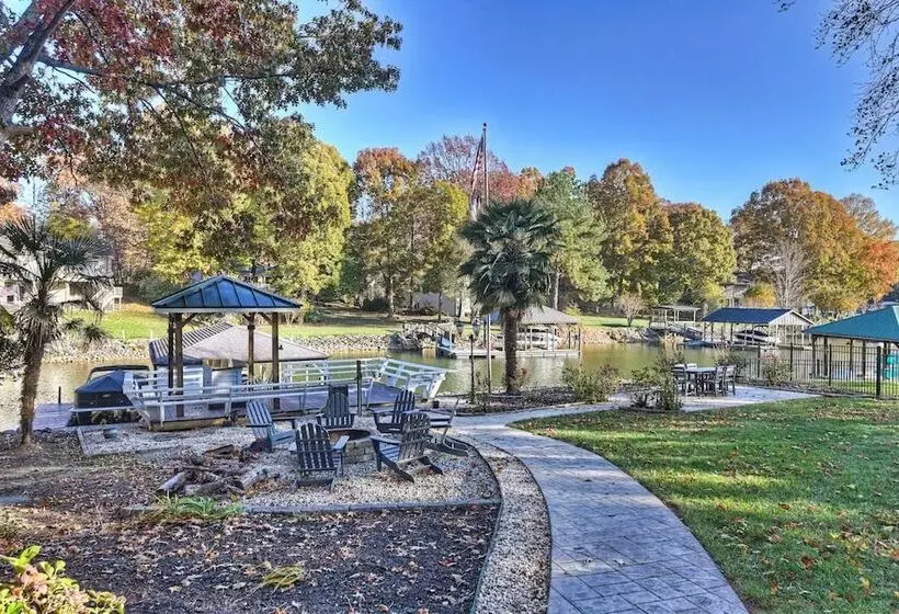 Blades Trail   Shore To Please