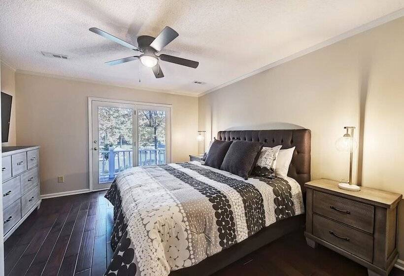 Blades Trail   Shore To Please