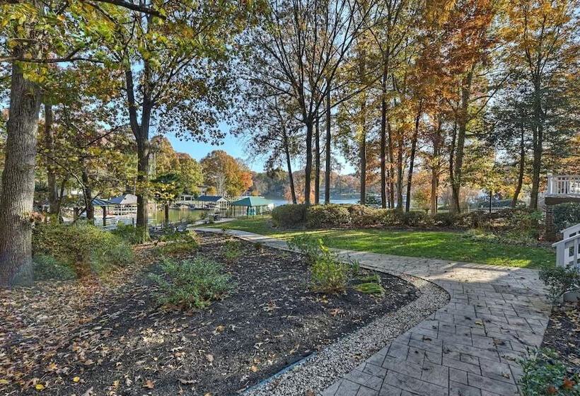 Blades Trail   Shore To Please