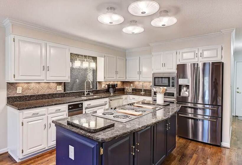 Blades Trail   Shore To Please