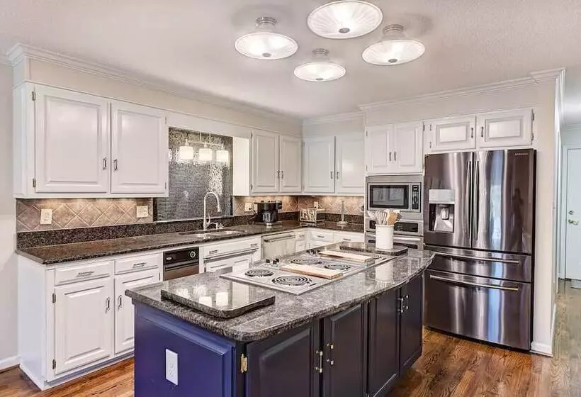 Blades Trail   Shore To Please