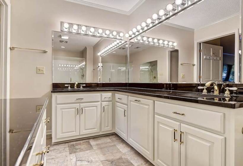 Blades Trail   Shore To Please