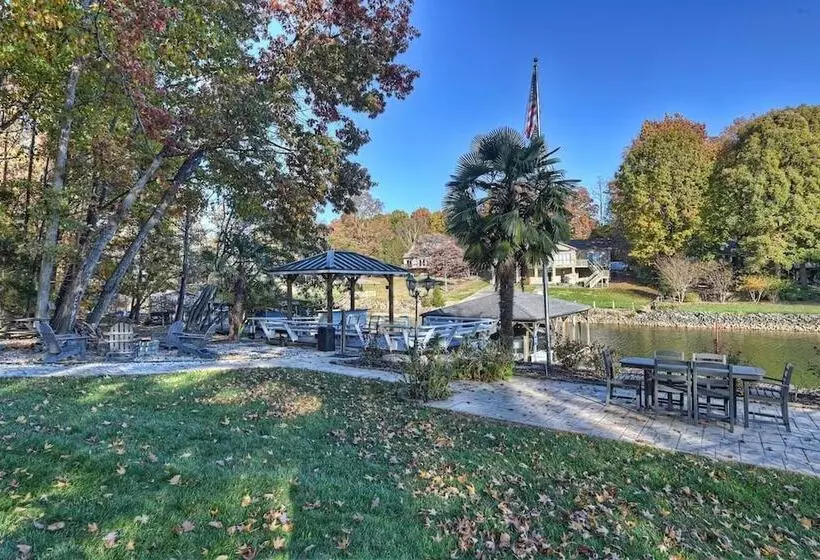 Blades Trail   Shore To Please