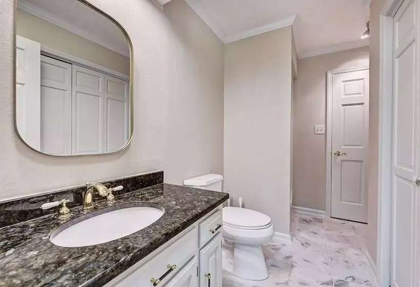 Blades Trail   Shore To Please