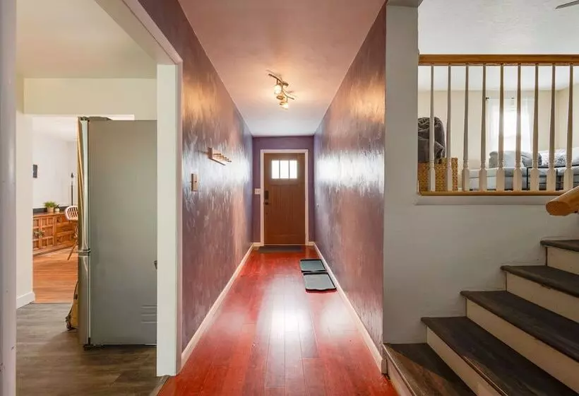 Charming State College Home   4 Mi To Psu!