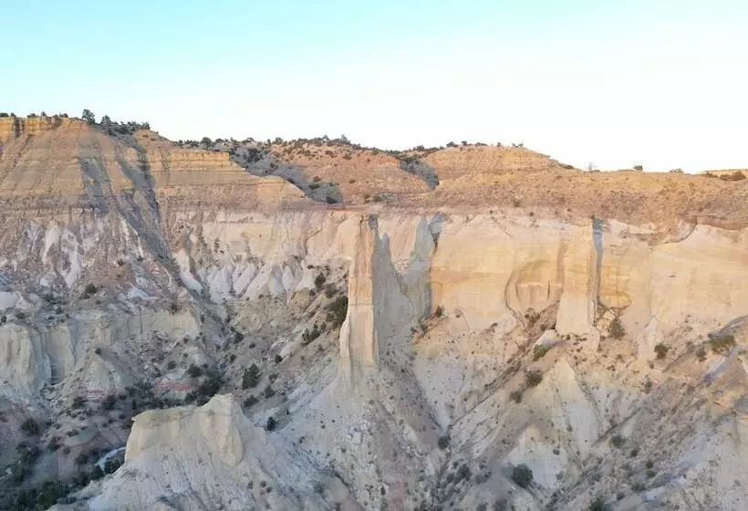 Clear Sky Resorts  Bryce Canyon Unique Stargazing Domes