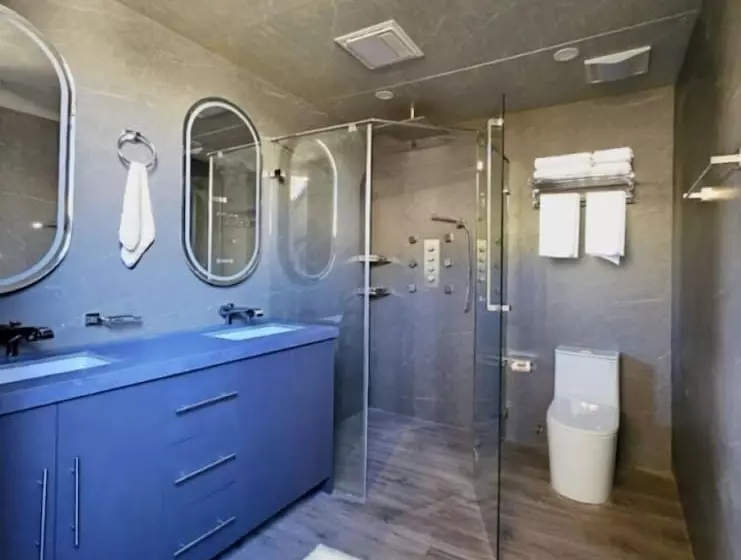 Clear Sky Resorts  Bryce Canyon Unique Stargazing Domes