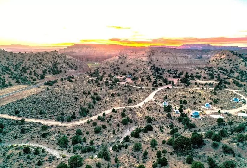 Clear Sky Resorts  Bryce Canyon Unique Stargazing Domes
