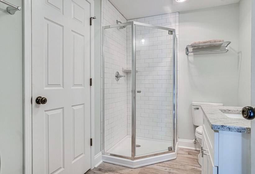 Cleveland Retreat W/ Patio: Yonah Mountain Views!