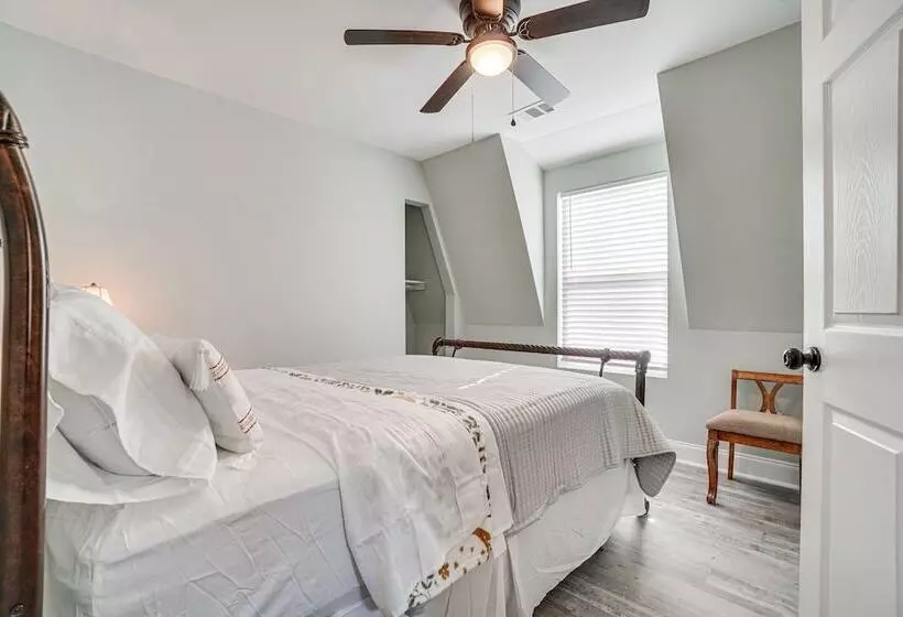 Cleveland Retreat W/ Patio: Yonah Mountain Views!