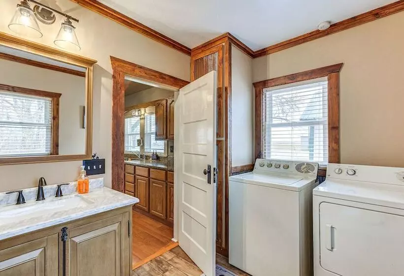 Comanche County Home Near Hunting & Fishing!