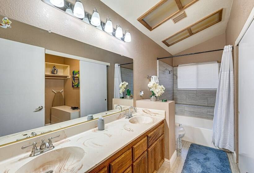 Cozy Antelope Home ~ 14 Mi To Sacramento!