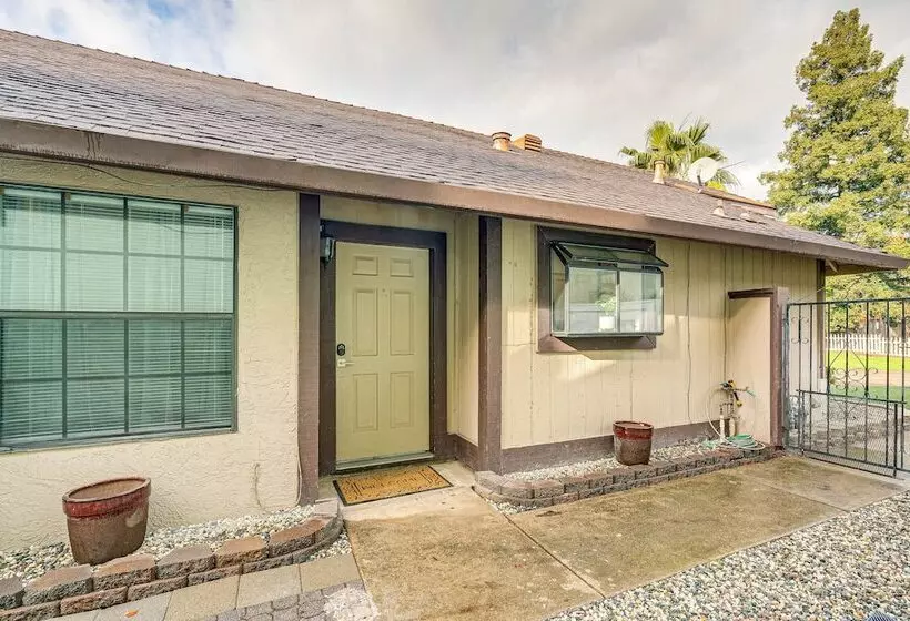 Cozy Antelope Home ~ 14 Mi To Sacramento!