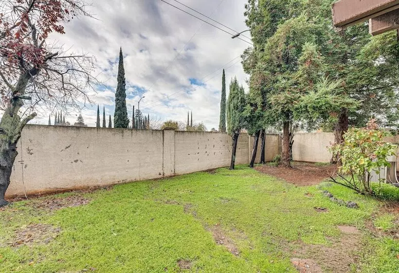 Cozy Antelope Home ~ 14 Mi To Sacramento!