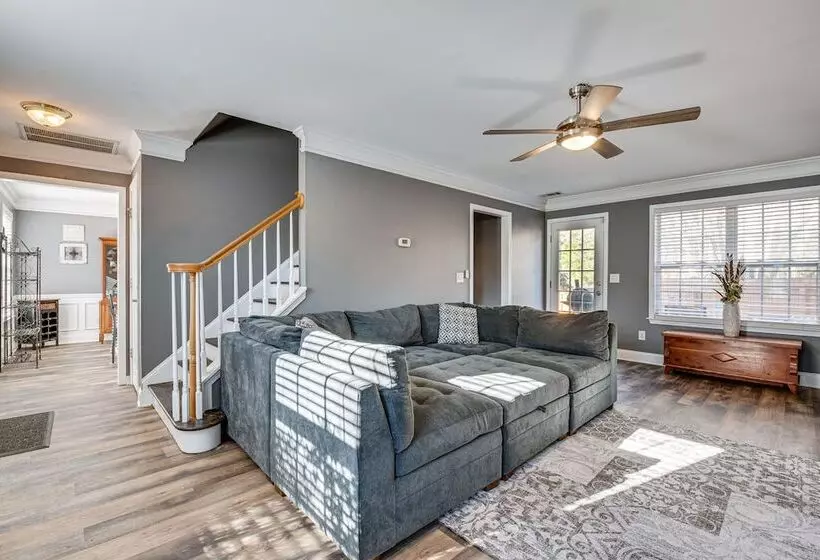 Cozy Georgia Retreat W/ Patio, Grill & Pool Access