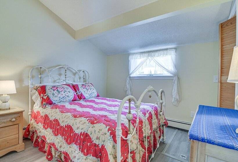 Single Story Cottage In Glen W/ Deck & Near Skiing