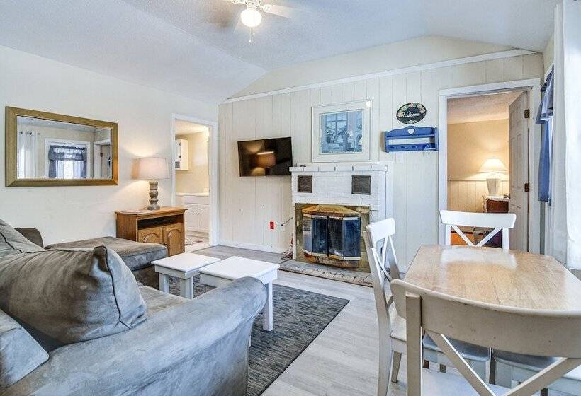 Single Story Cottage In Glen W/ Deck & Near Skiing