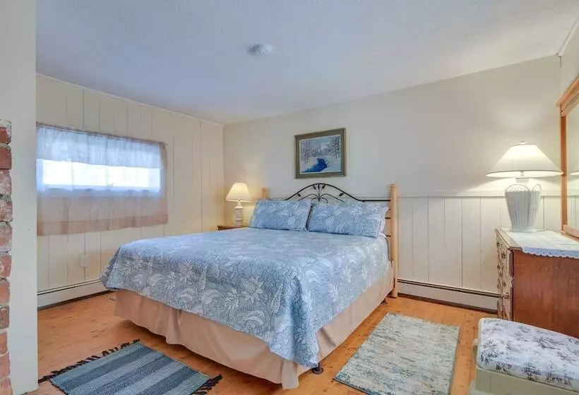 Single Story Cottage In Glen W/ Deck & Near Skiing