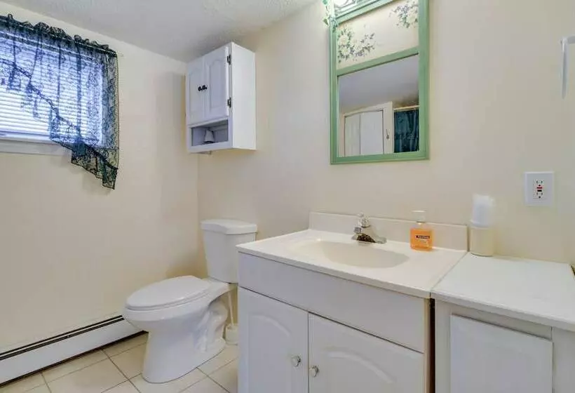 Single Story Cottage In Glen W/ Deck & Near Skiing