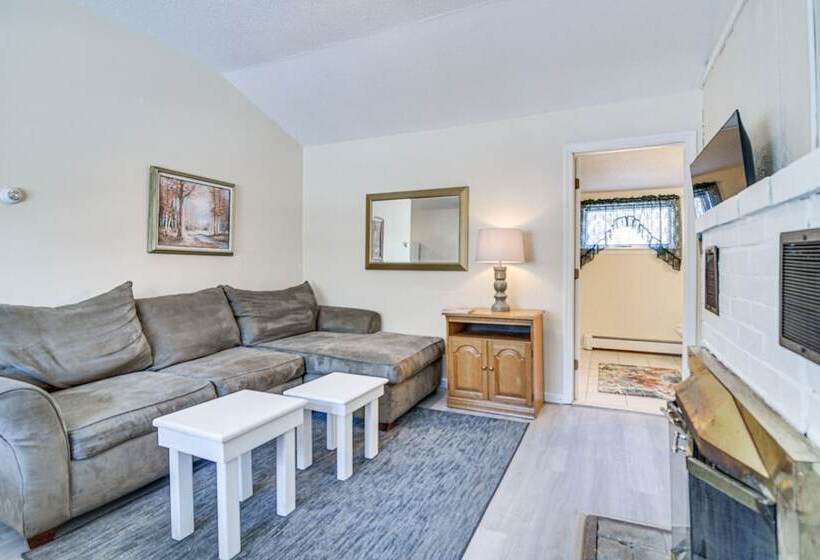 Single Story Cottage In Glen W/ Deck & Near Skiing