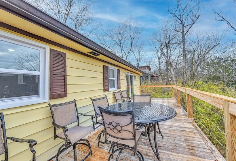 Danville Herrington Lake Retreat W/ Deck & Hot Tub