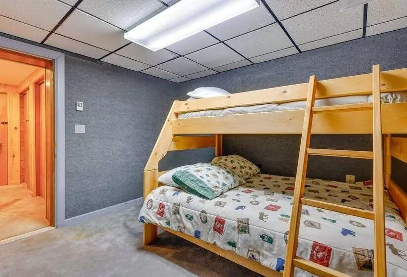 Lake & Mtn Views: Spectacular Grand Lake Home