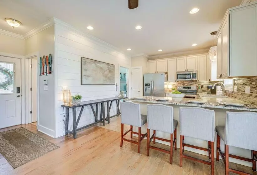 Eatonton Home On Lake Sinclair: Private Boat Dock!