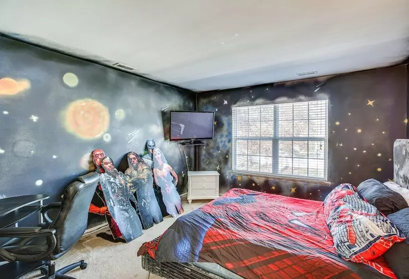 Egg Harbor Township Home: 11 Mi To Boardwalks!