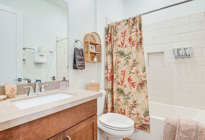 Flagstaff Home W/ Fire Pit + Hiking Trail Access!